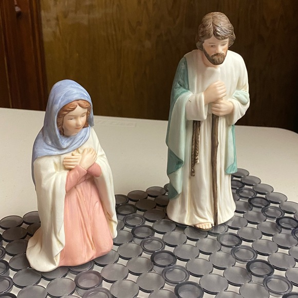 Homco vintage Porcelain Joseph and Mary Nativity Figurines